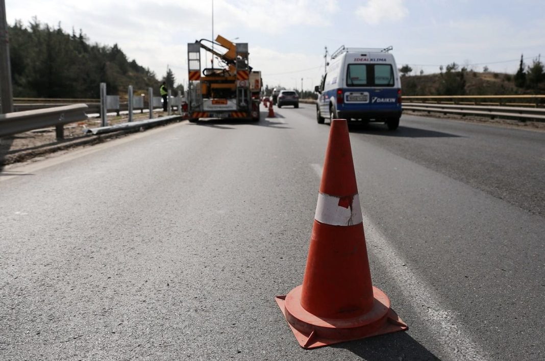 Θεσσαλονίκη: Συνεχίζονται αύριο οι εργασίες συντήρησης ηλεκτροφωτισμού στη Μουδανιών